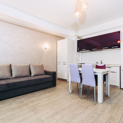 Location d’appartements spacieux de 2 pièces, 55 m², Mamaia, Constanța, Roumanie